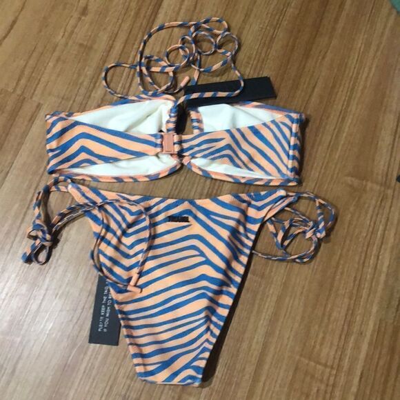 TRIANGL ASTER - RIPPLE SET NO BAG NEW WITH TAGS - Picture 5 of 5